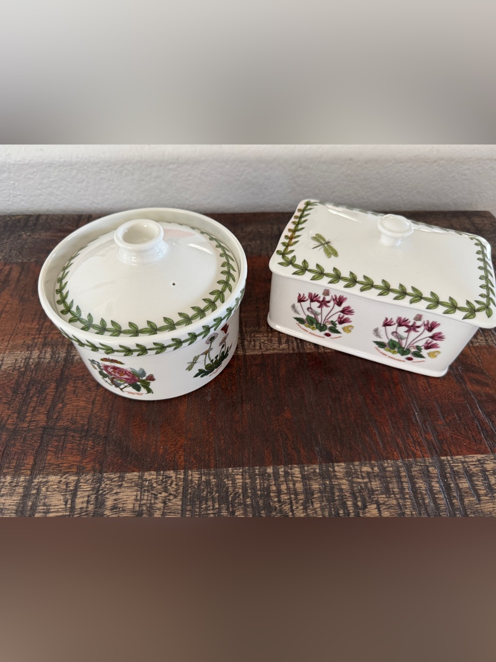 Portmeirion Botanical Garden Mini Round Casserole and Rectangular Trinket Box